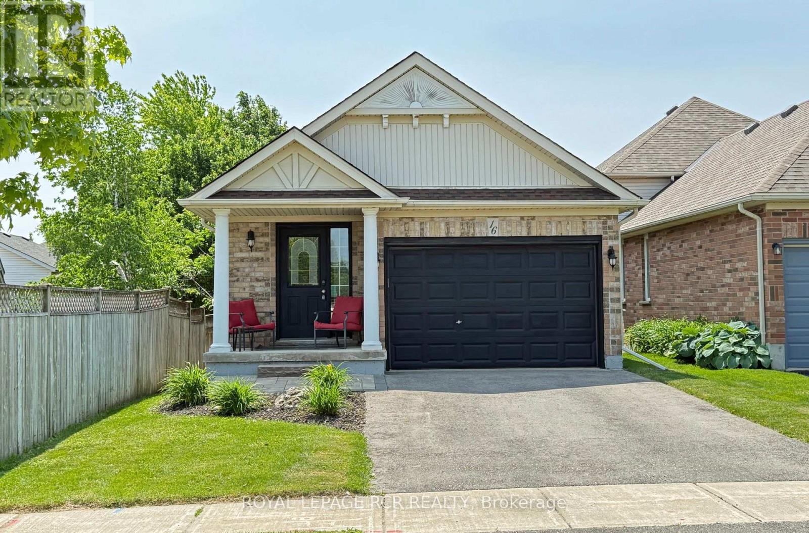 16 HUNTER ROAD, Orangeville, Ontario