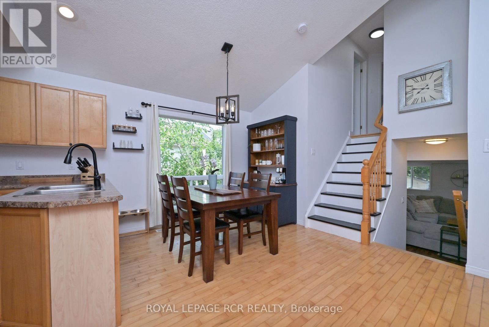 16 Hunter Road, Orangeville, Ontario  L9W 5G1 - Photo 16 - W12218113