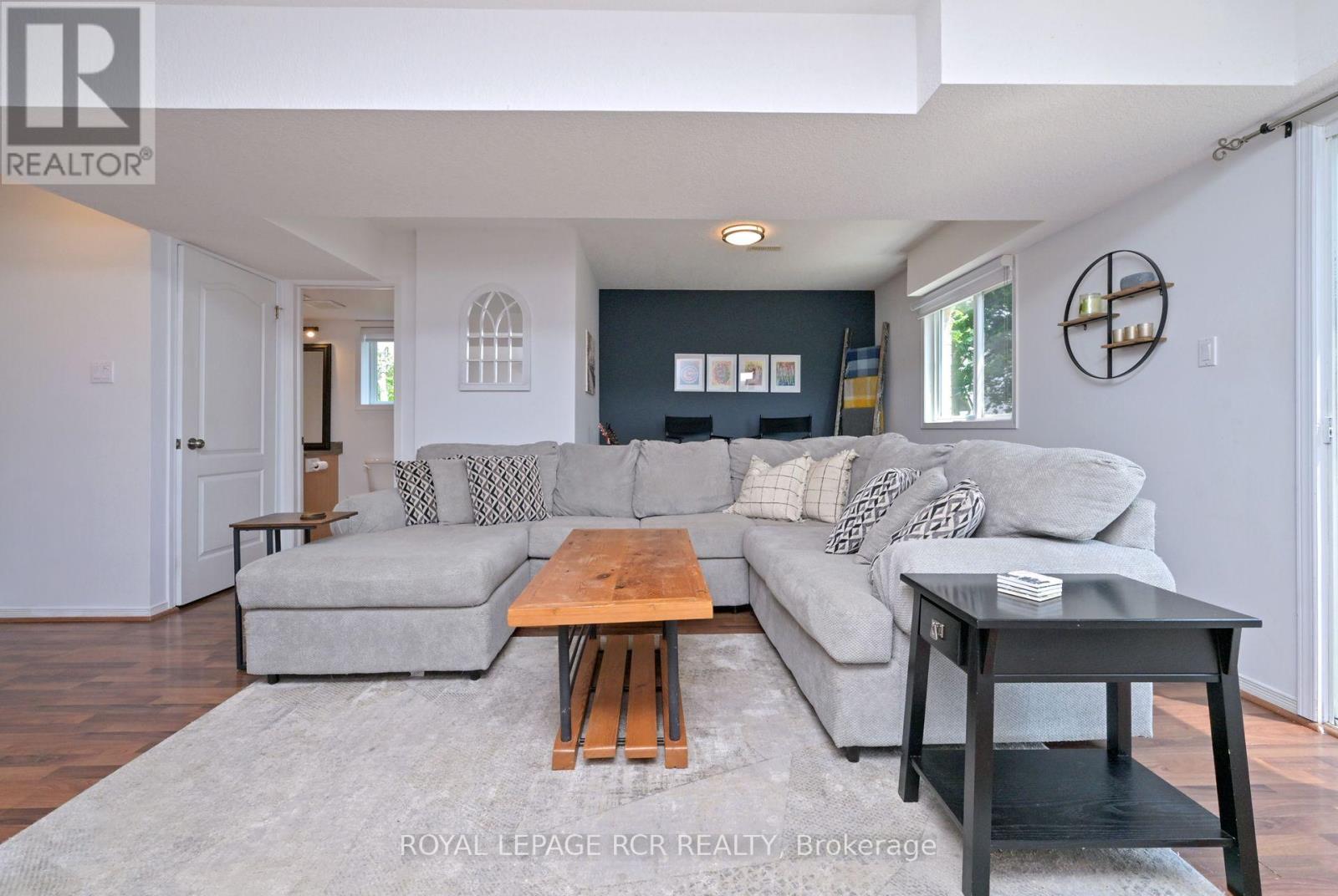 16 Hunter Road, Orangeville, Ontario  L9W 5G1 - Photo 7 - W12218113
