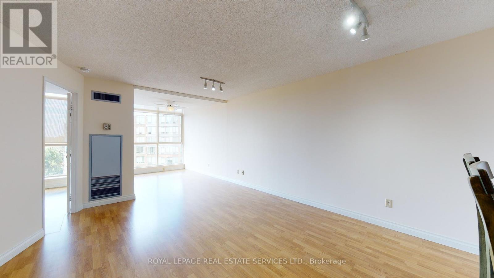 1024 - 22 Southport Street, Toronto, Ontario  M6S 4Y9 - Photo 12 - W12218158