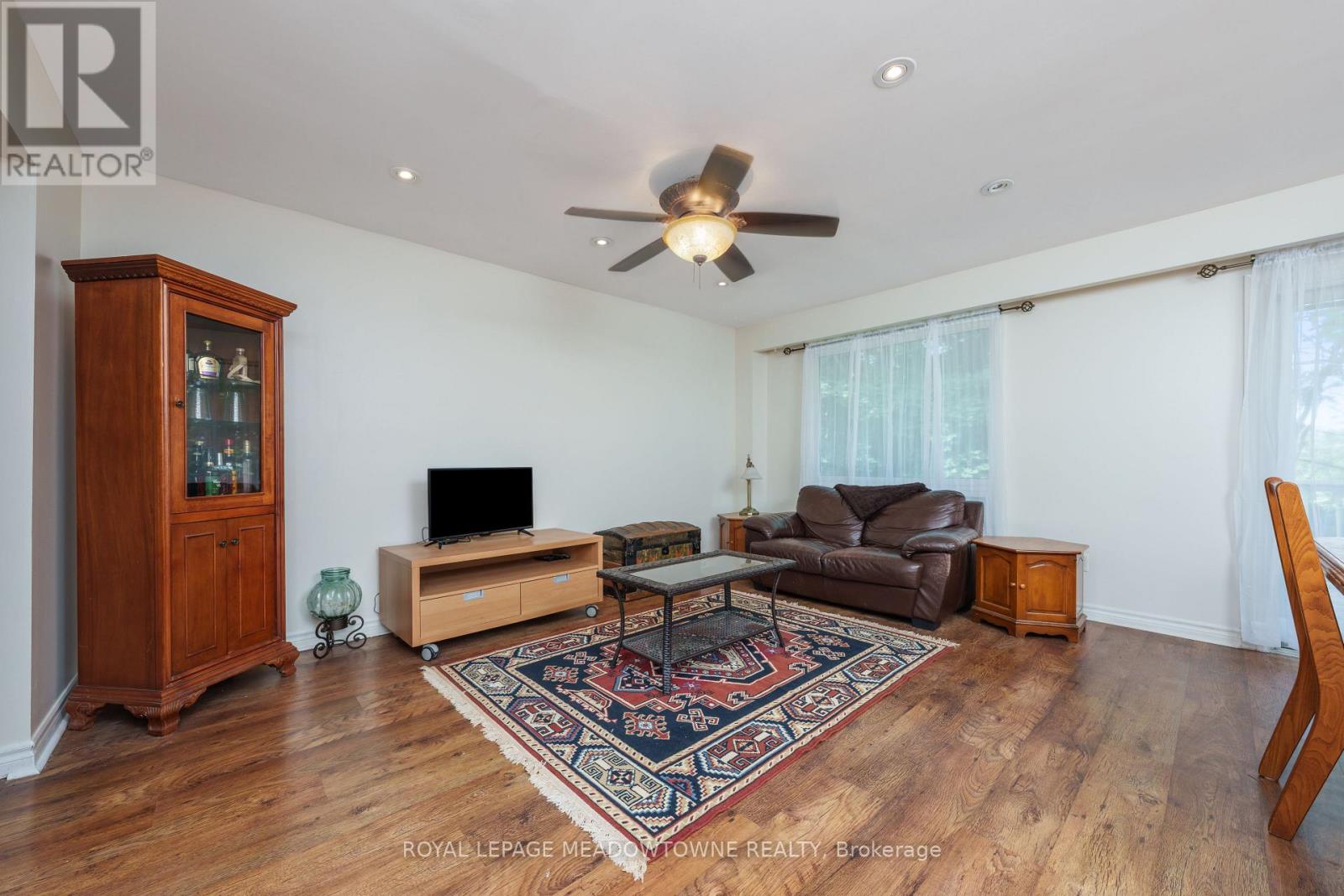 48 Elmvale Avenue, Brampton, Ontario  L6Z 1A5 - Photo 15 - W12218161