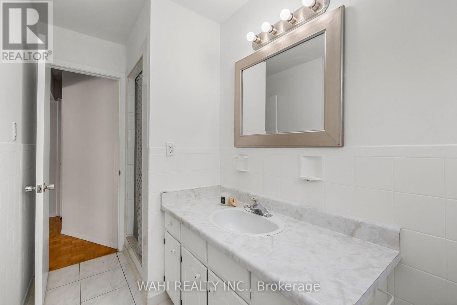 35 Jayfield Road, Brampton, Ontario  L6S 3G2 - Photo 24 - W12218164