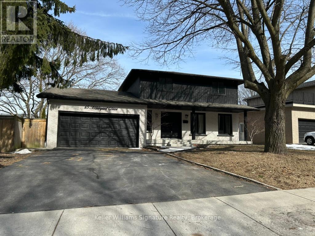 LOWER - 15 HILDEGARD DRIVE, Hamilton, Ontario