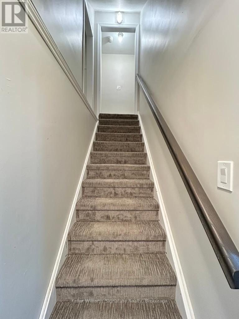 Lower - 15 Hildegard Drive, Hamilton, Ontario  L8K 5S1 - Photo 19 - X12218178