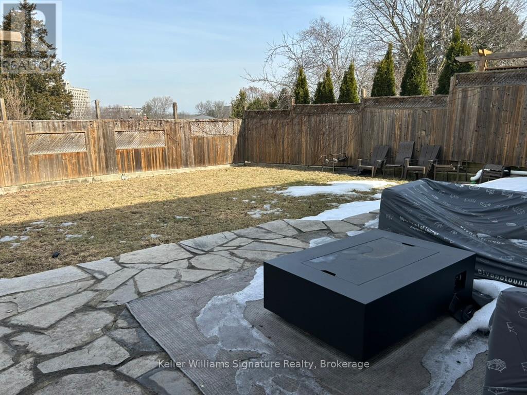 Lower - 15 Hildegard Drive, Hamilton, Ontario  L8K 5S1 - Photo 20 - X12218178