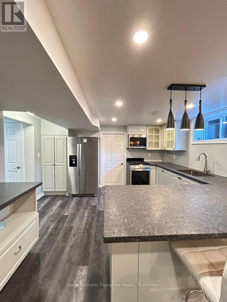 Lower - 15 Hildegard Drive, Hamilton, Ontario  L8K 5S1 - Photo 6 - X12218178