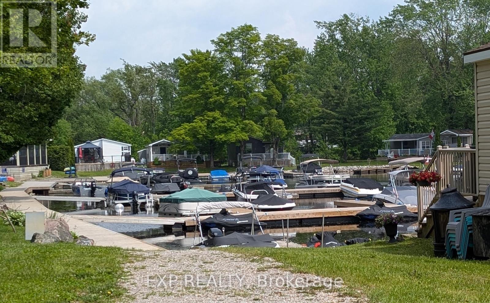 198 - 1082 Shamrock Marina Road, Gravenhurst, Ontario  P0E 1N0 - Photo 16 - X12218132