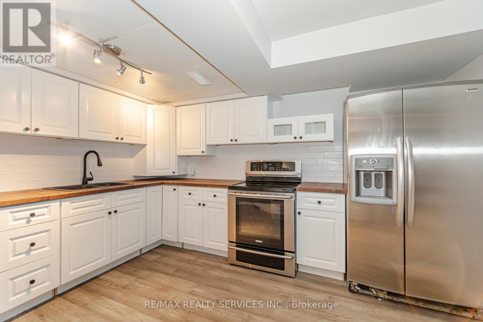 13 Royal Palm Drive, Brampton, Ontario  L6Z 1P1 - Photo 31 - W12212615