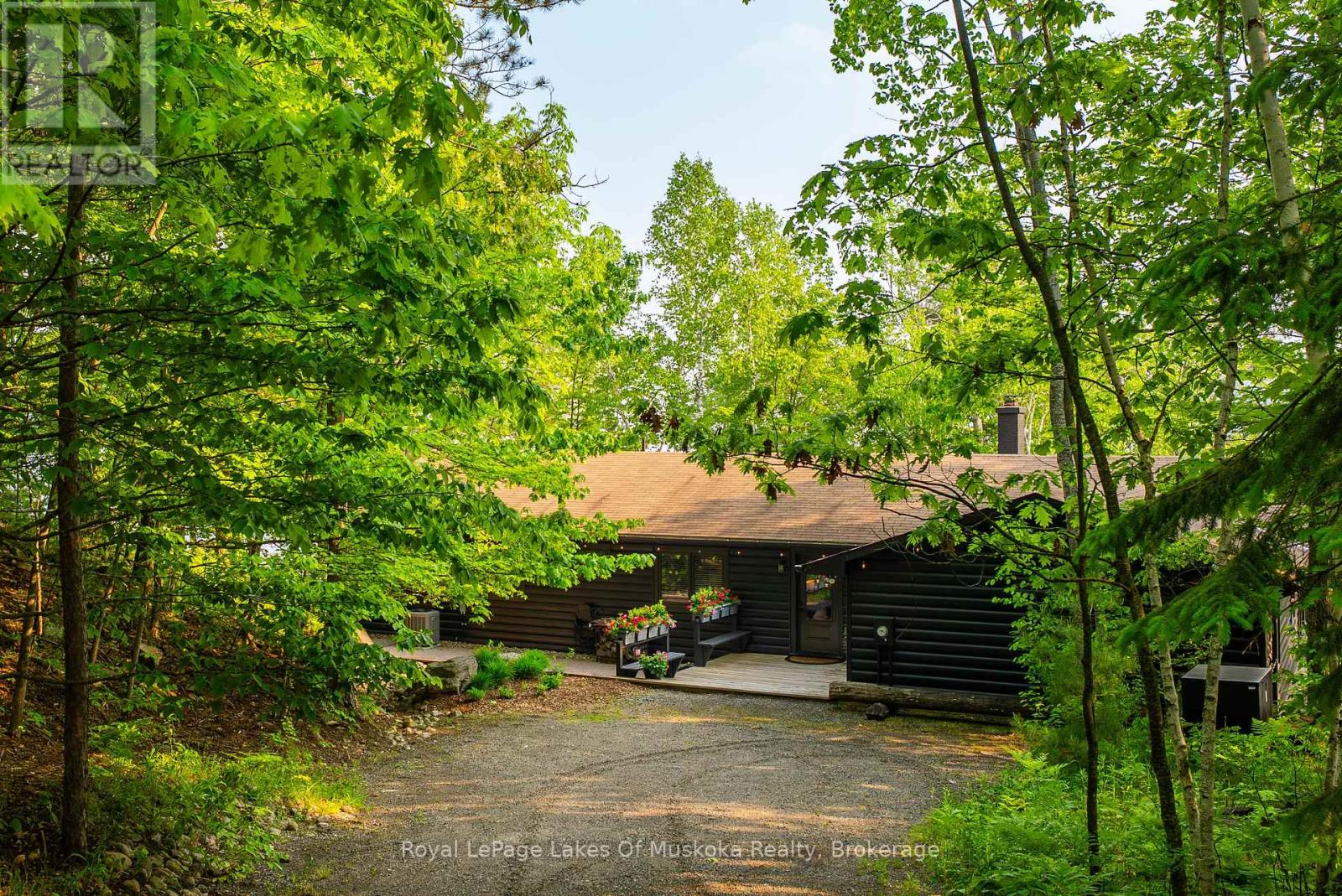 1162-2 Osborne Point Road, Lake Of Bays (Franklin), Ontario  P0H 0A9 - Photo 12 - X12218234