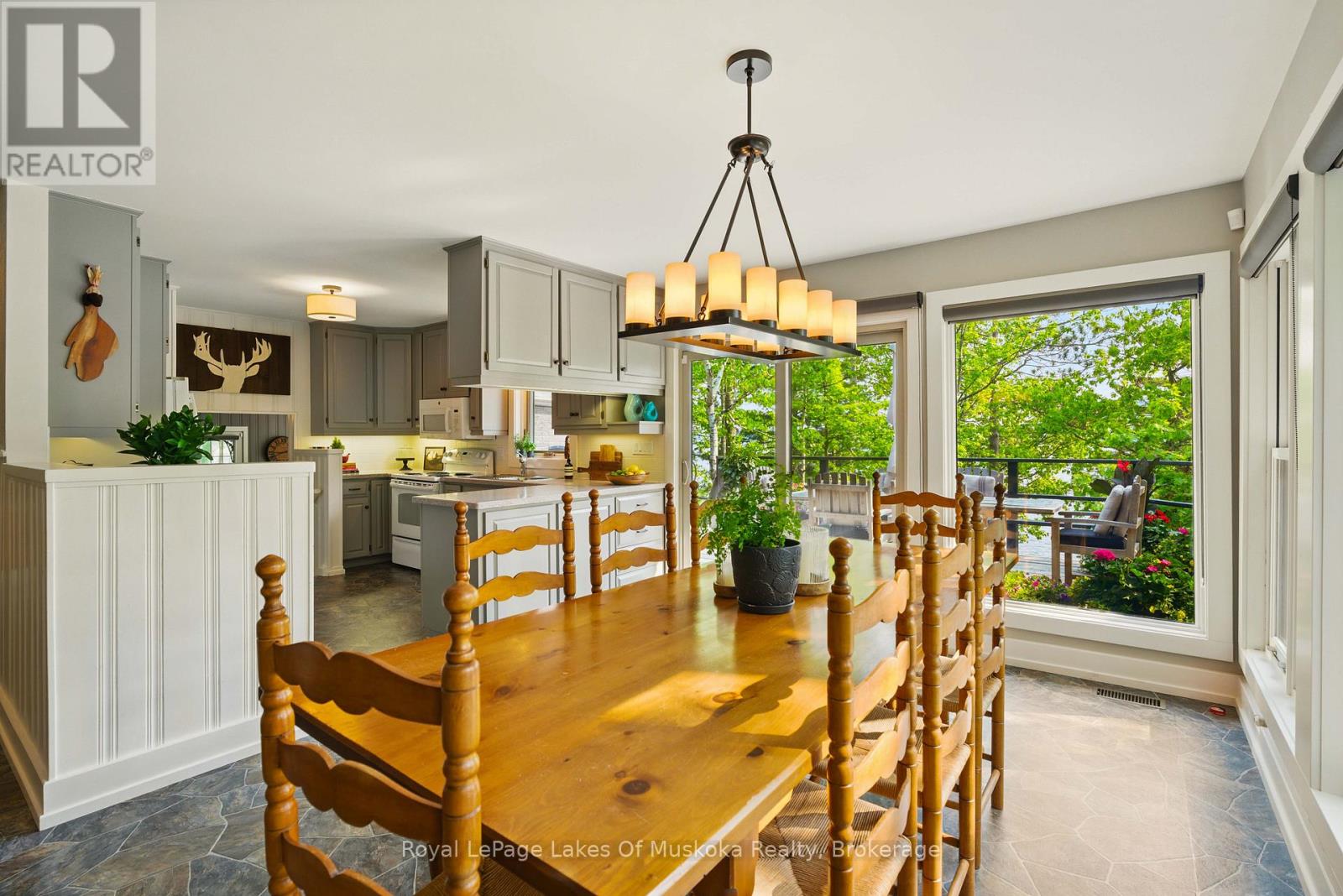 1162-2 Osborne Point Road, Lake Of Bays (Franklin), Ontario  P0H 0A9 - Photo 25 - X12218234
