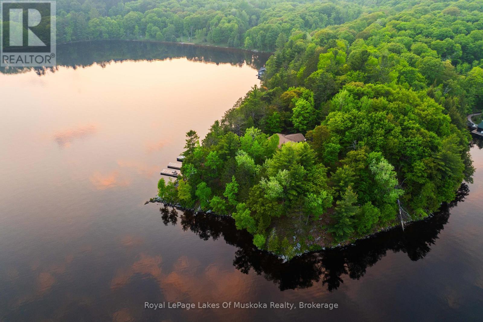 1162-2 Osborne Point Road, Lake Of Bays (Franklin), Ontario  P0H 0A9 - Photo 46 - X12218234