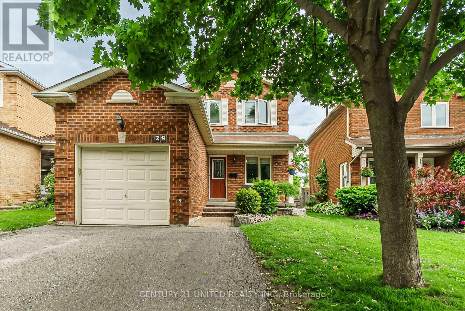 29 Wrenn Boulevard, Clarington, Ontario  L1C 4N1 - Photo 2 - E12218184