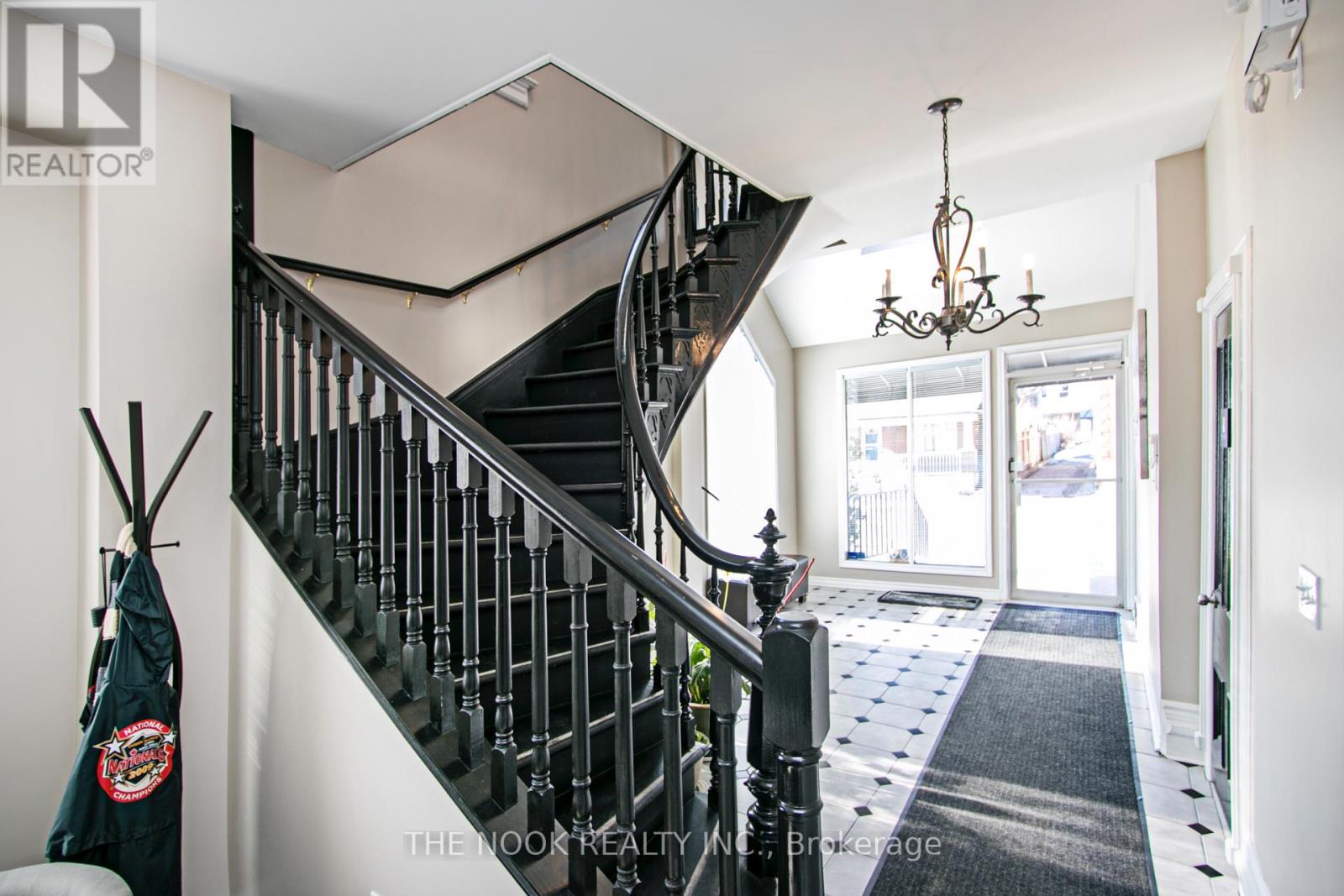 4 - 71 Albert Street, Oshawa, Ontario  L1H 4R1 - Photo 4 - E12218250