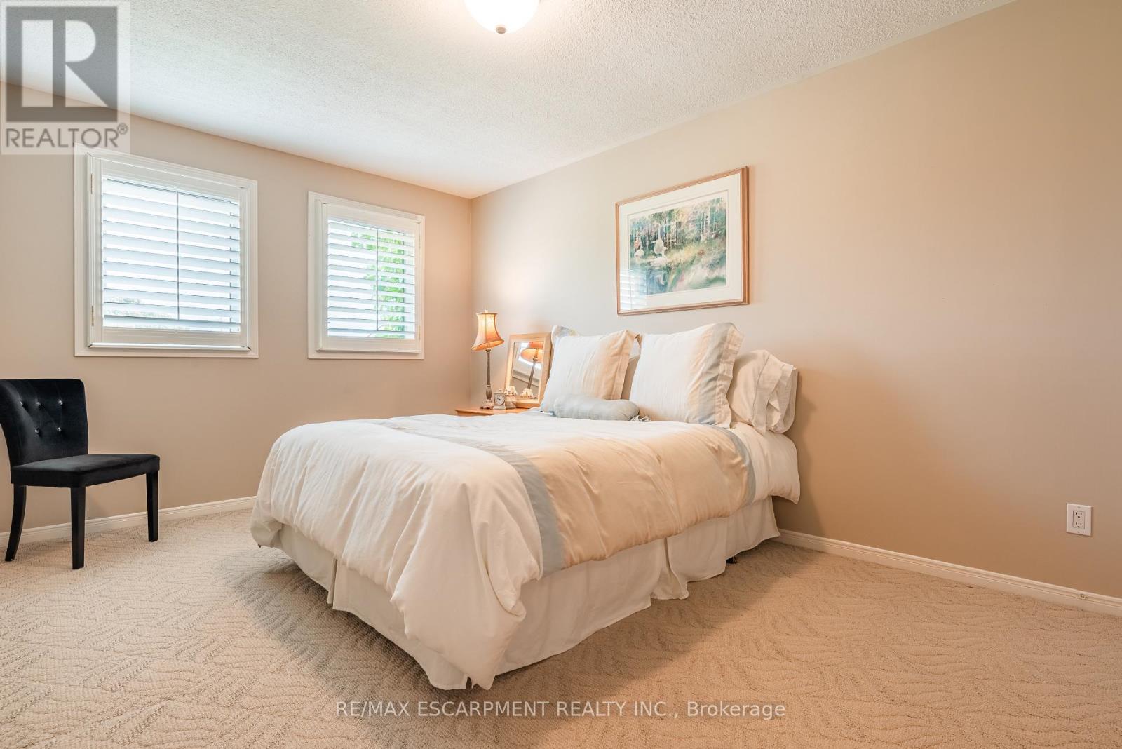 2054 Teeside Court, Mississauga, Ontario  L5M 3E5 - Photo 23 - W12217384