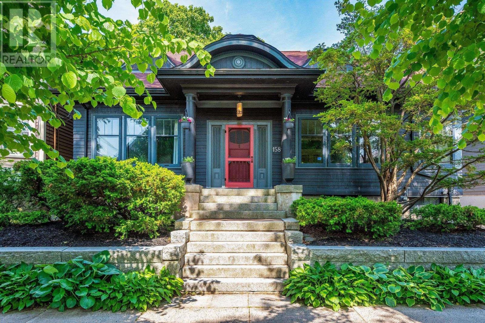 1589 Larch Street, Halifax, Nova Scotia  B3H 3W9 - Photo 1 - 202514411