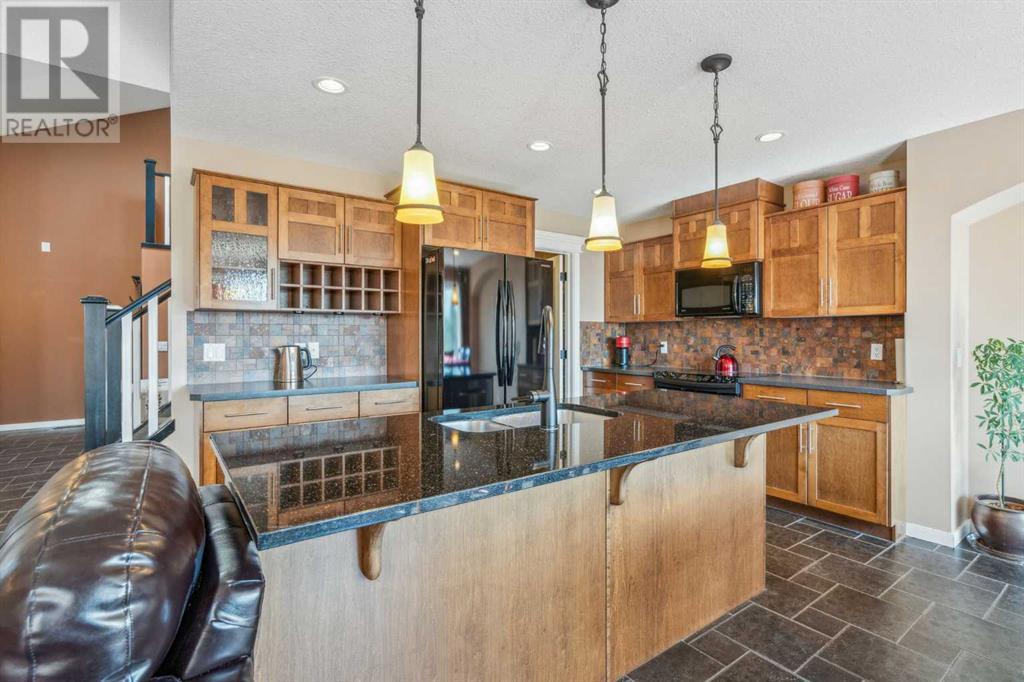 Property at 358 Crystal Green Rise image 5