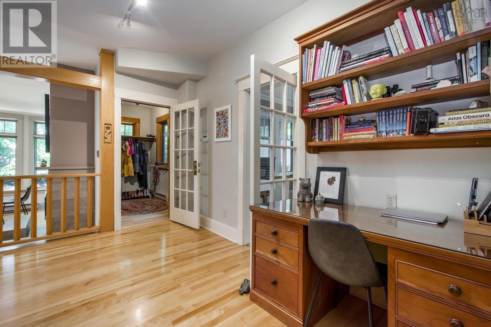 1589 Larch Street, Halifax, Nova Scotia  B3H 3W9 - Photo 23 - 202514411