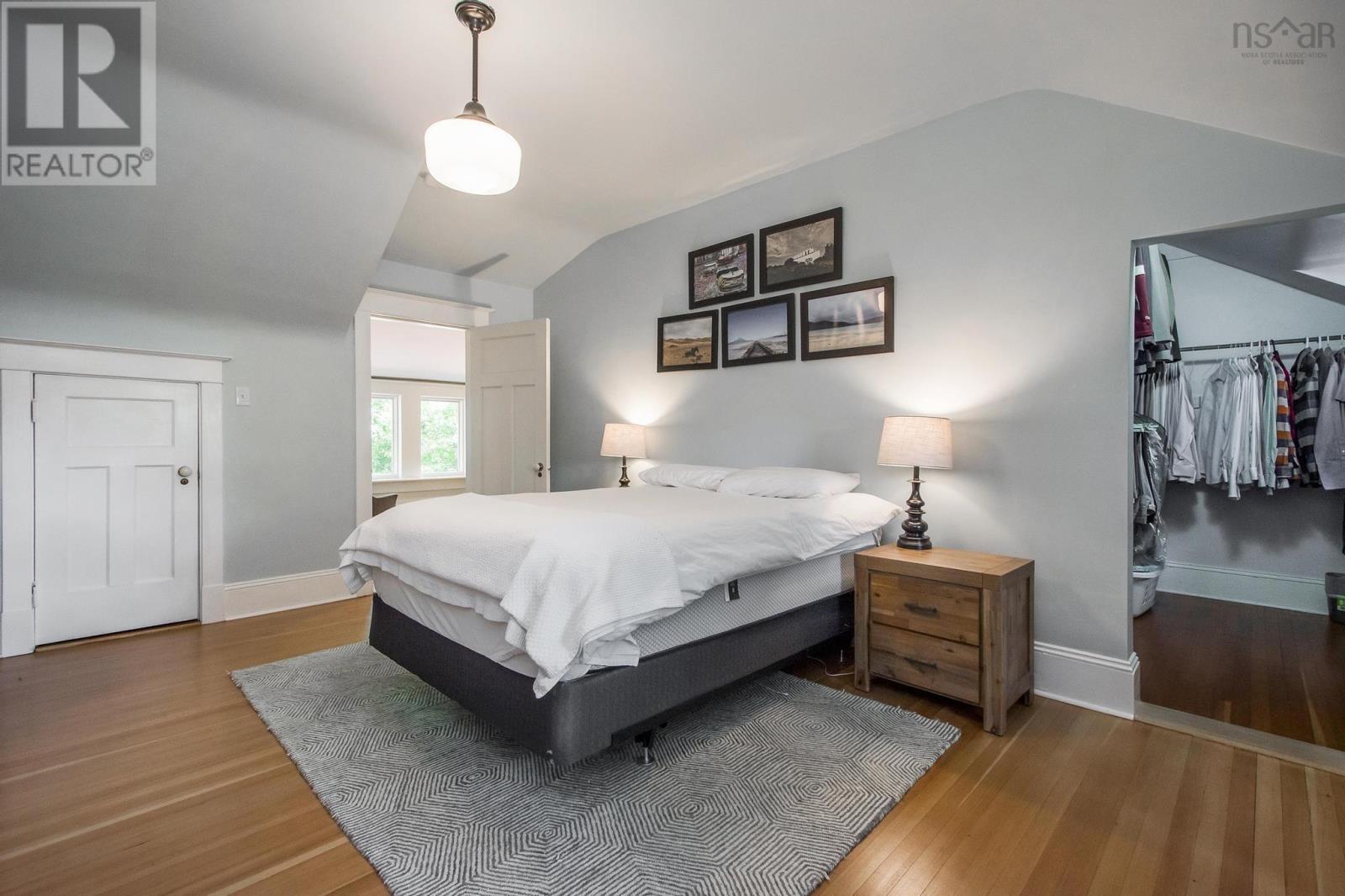 1589 Larch Street, Halifax, Nova Scotia  B3H 3W9 - Photo 33 - 202514411