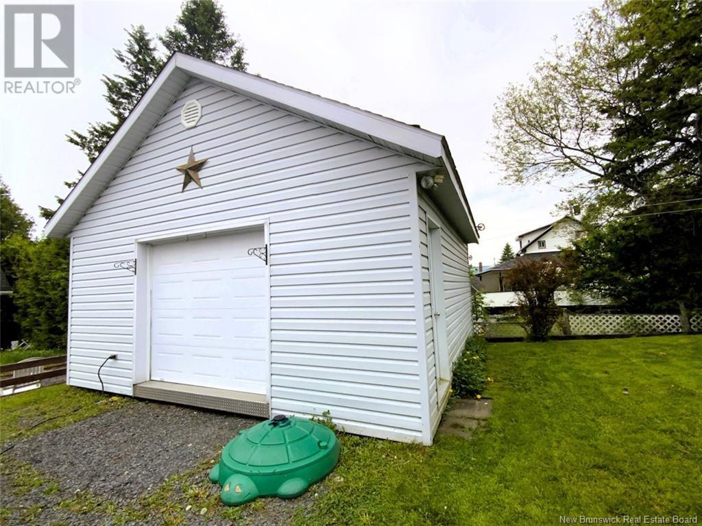 122 35e Avenue, Edmundston, New Brunswick  E3V 2V3 - Photo 21 - NB120454