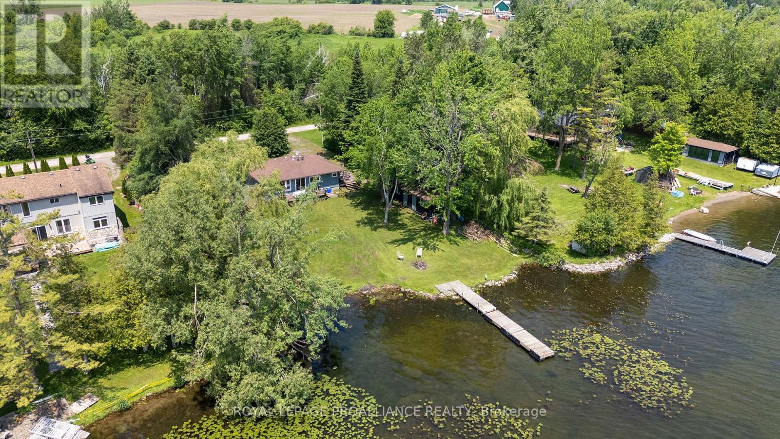 70 BEACH ROAD, Kawartha Lakes, Ontario