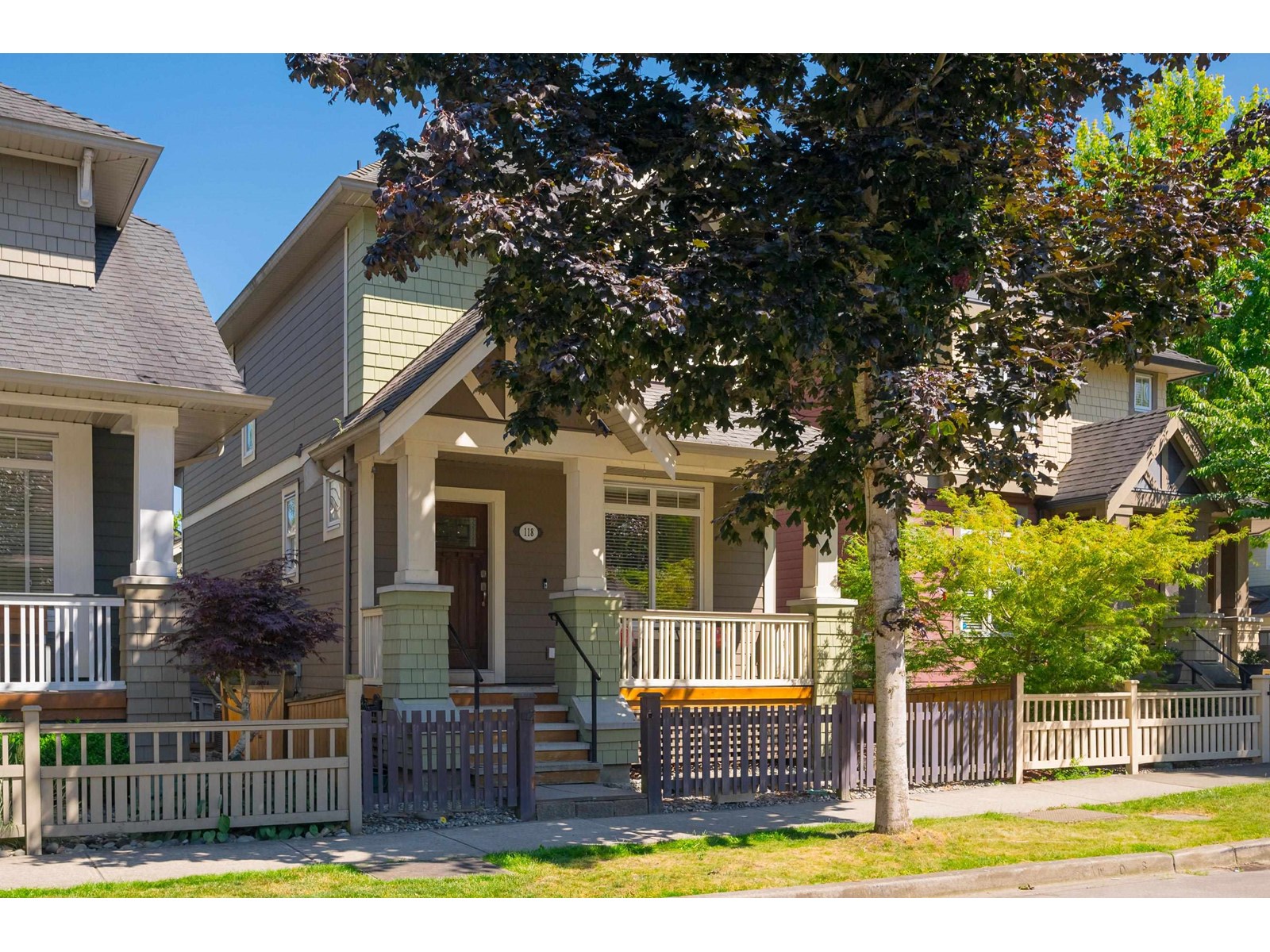 118 172a Street, Surrey, British Columbia  V3Z 9R2 - Photo 2 - R3014312