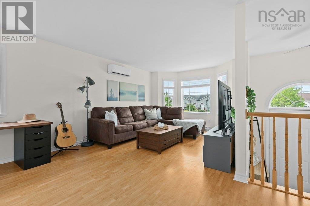 Property at 133 Heritage Hills Drive image 5
