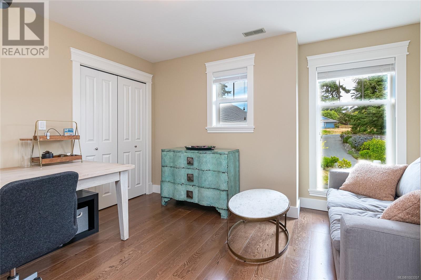 Property at 337 Cotlow Rd image 1
