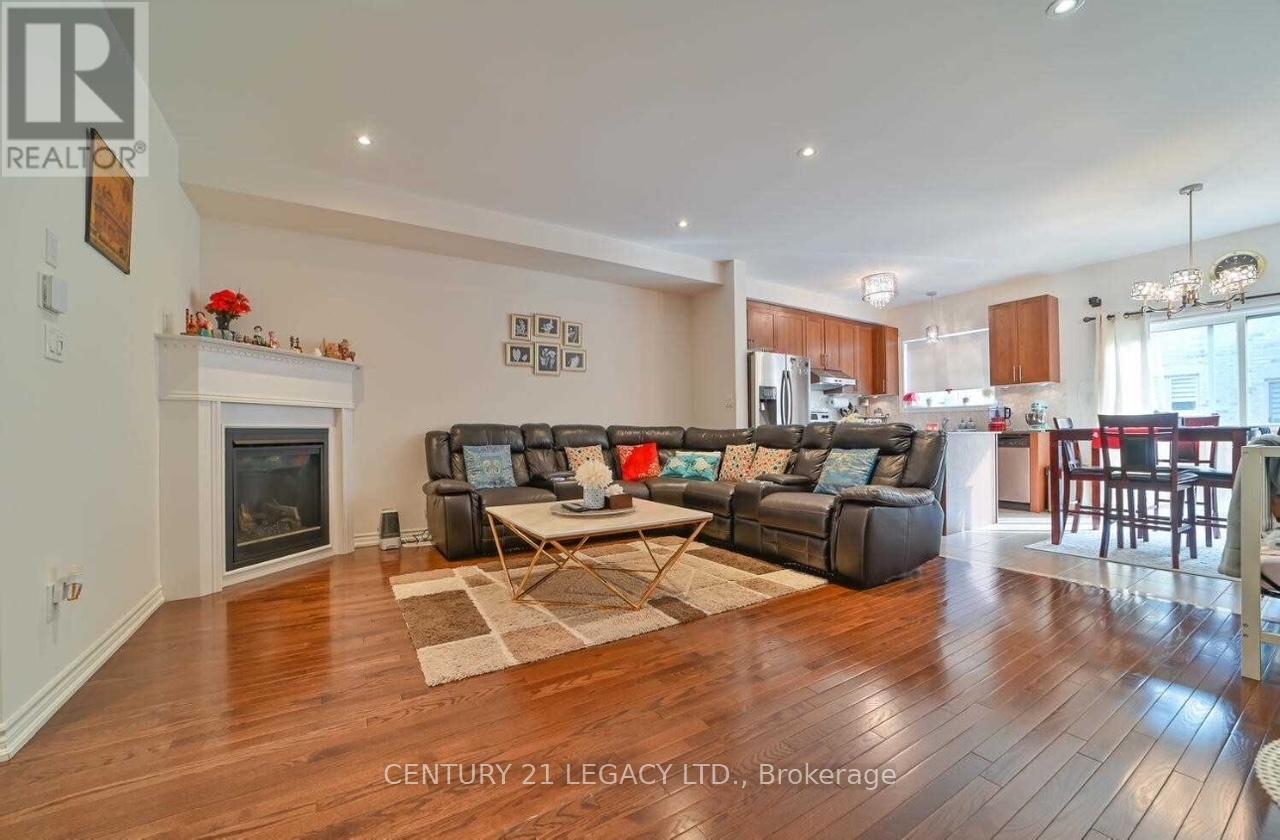 9 Yately Street, Brampton, Ontario  L7A 4R9 - Photo 5 - W12216000