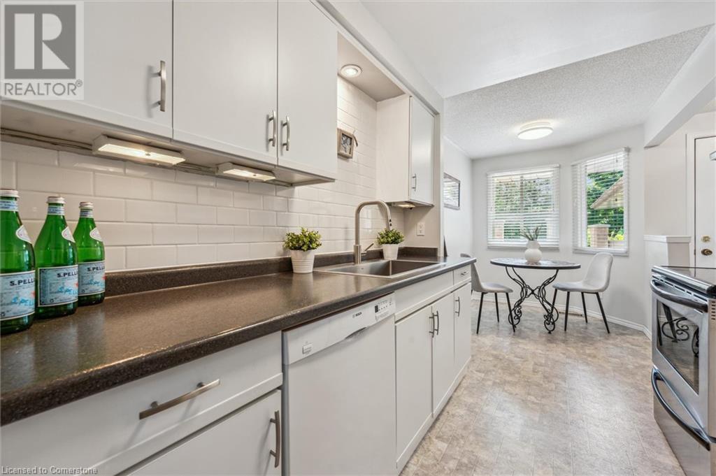 454 Beechwood Place Unit# 4, Waterloo, Ontario  N2T 1Y8 - Photo 11 - 40740739