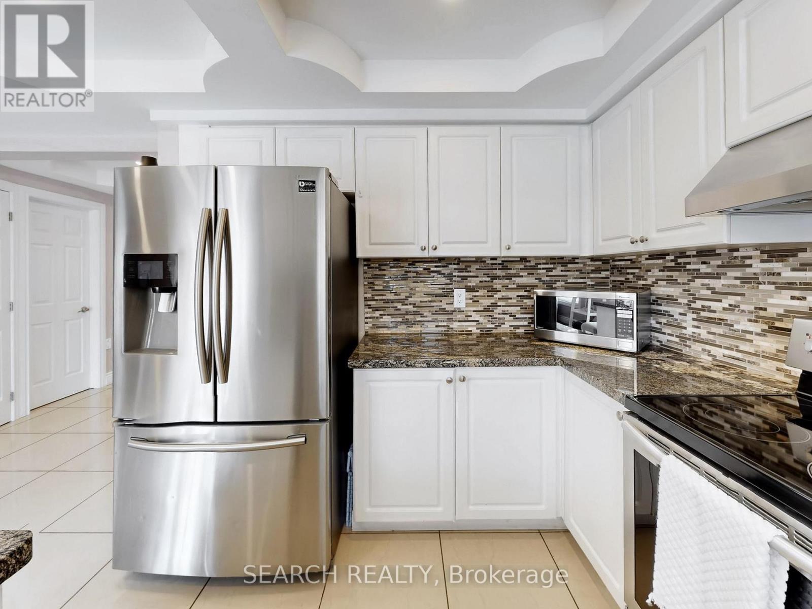 1185 Andrade Lane, Innisfil, Ontario  L9S 4X7 - Photo 14 - N12216312