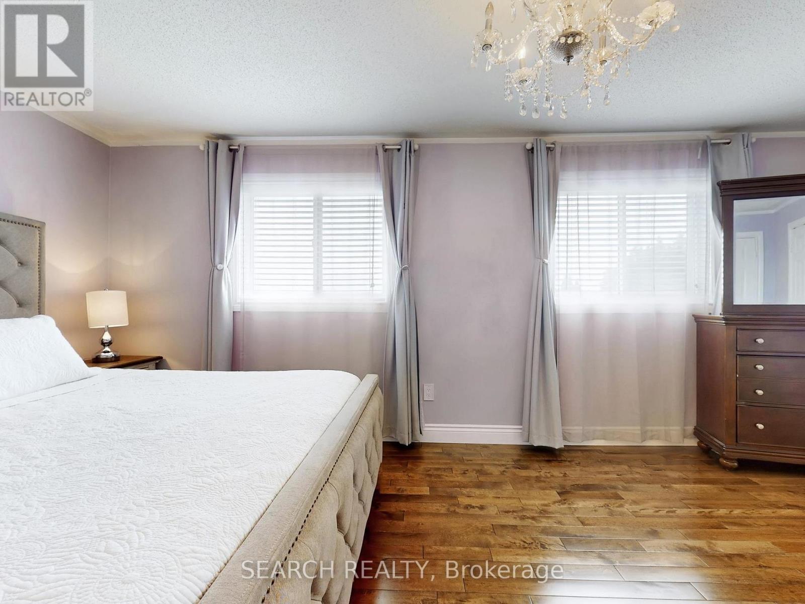 1185 Andrade Lane, Innisfil, Ontario  L9S 4X7 - Photo 21 - N12216312
