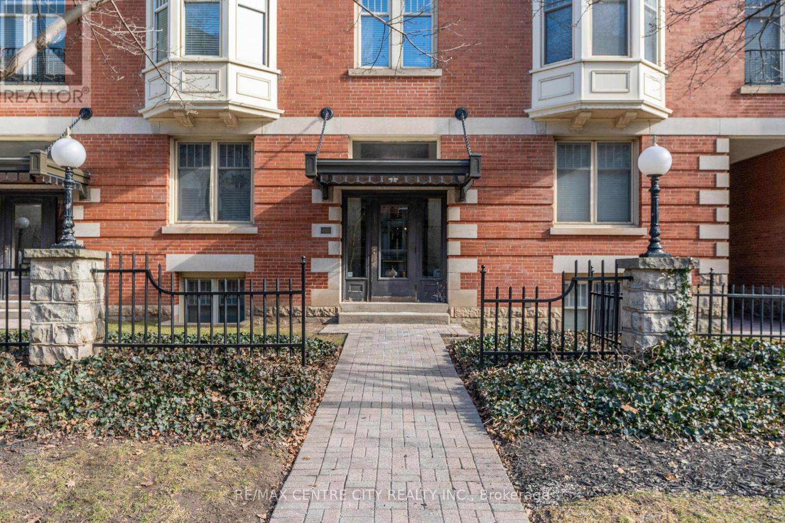 204 - 460 Wellington Street S, London East, Ontario  N6A 3P8 - Photo 2 - X11939143