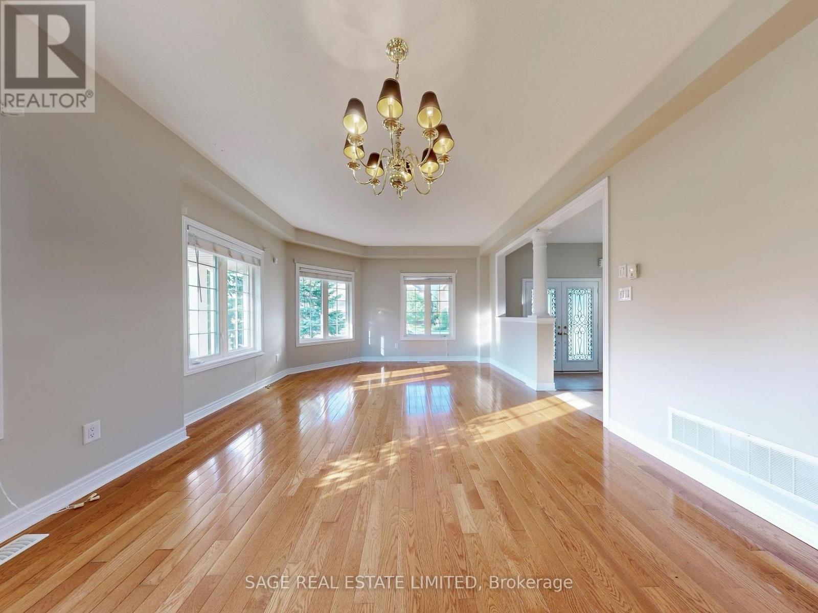 3504 Steeple Chase Crescent, Mississauga, Ontario  L5M 0K1 - Photo 7 - W12216935