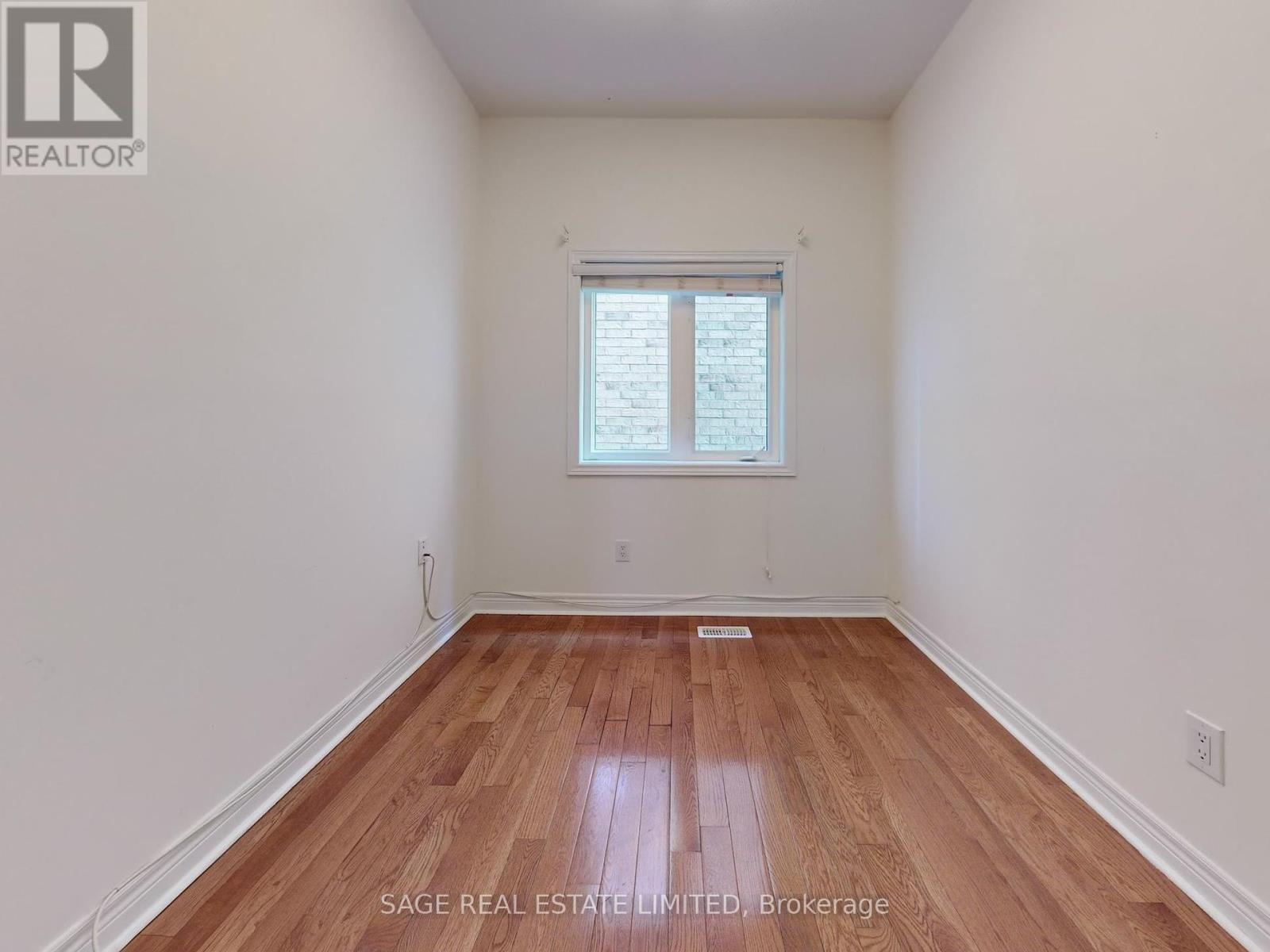3504 Steeple Chase Crescent, Mississauga, Ontario  L5M 0K1 - Photo 15 - W12216935