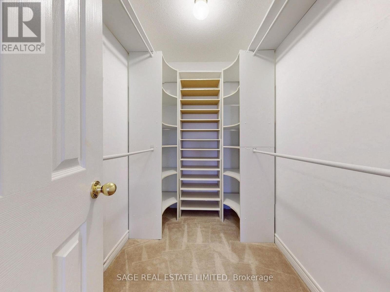 3504 Steeple Chase Crescent, Mississauga, Ontario  L5M 0K1 - Photo 19 - W12216935
