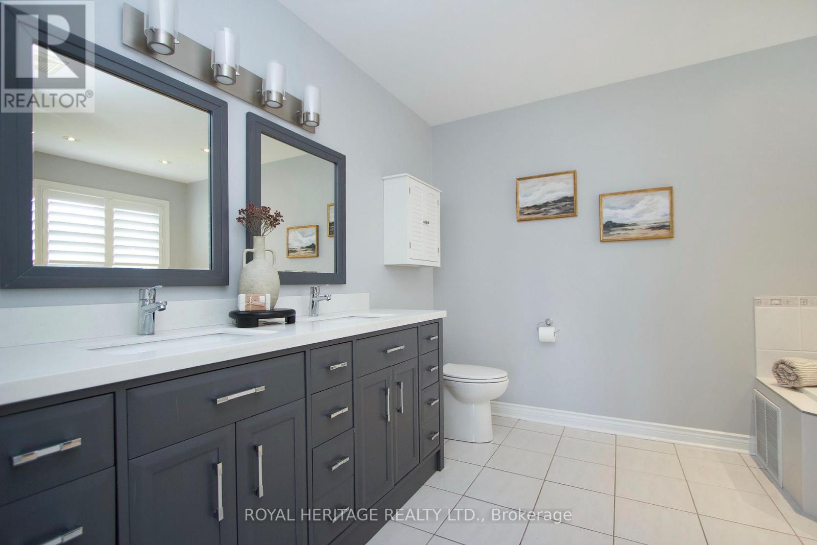 4 Myles Court, Whitby, Ontario  L1R 3B6 - Photo 22 - E12218298