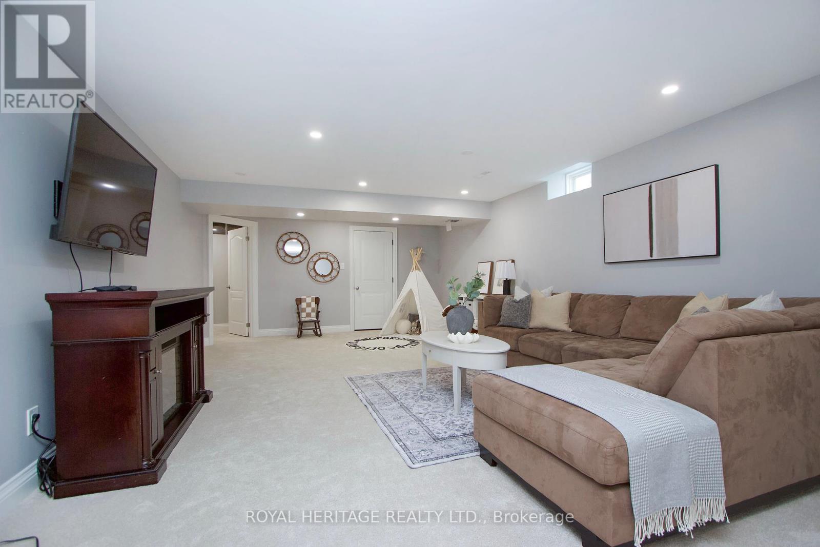 4 Myles Court, Whitby, Ontario  L1R 3B6 - Photo 29 - E12218298