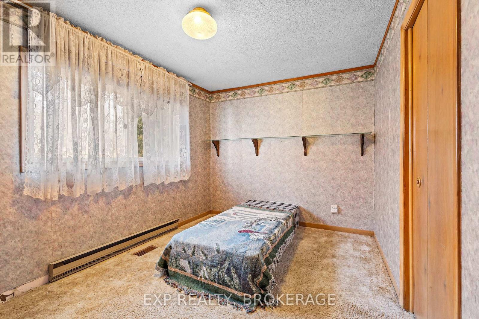 4205 Maple Drive, Frontenac (Frontenac South), Ontario  K0H 1W0 - Photo 21 - X12218350