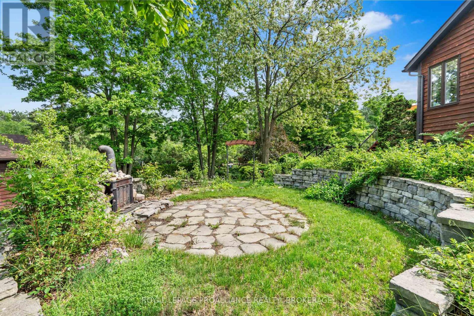 1827 Radage Road, Kingston, Ontario  K7P 2Y7 - Photo 15 - X12218395