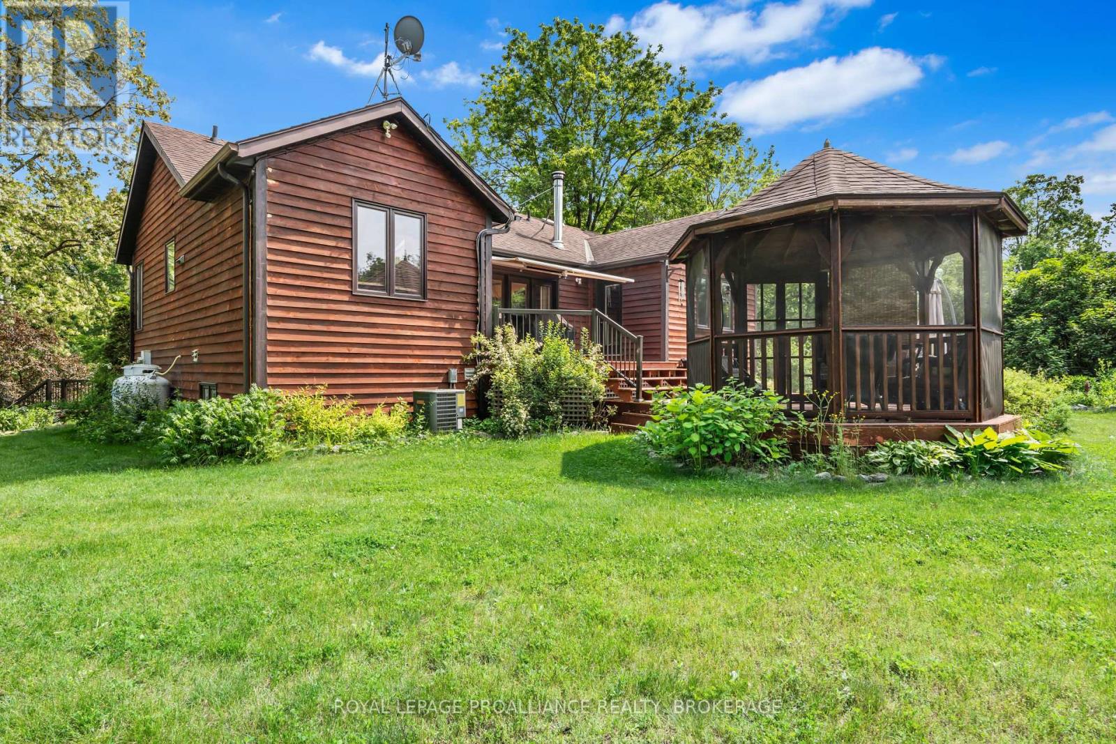 Property at 1827 RADAGE ROAD image 5