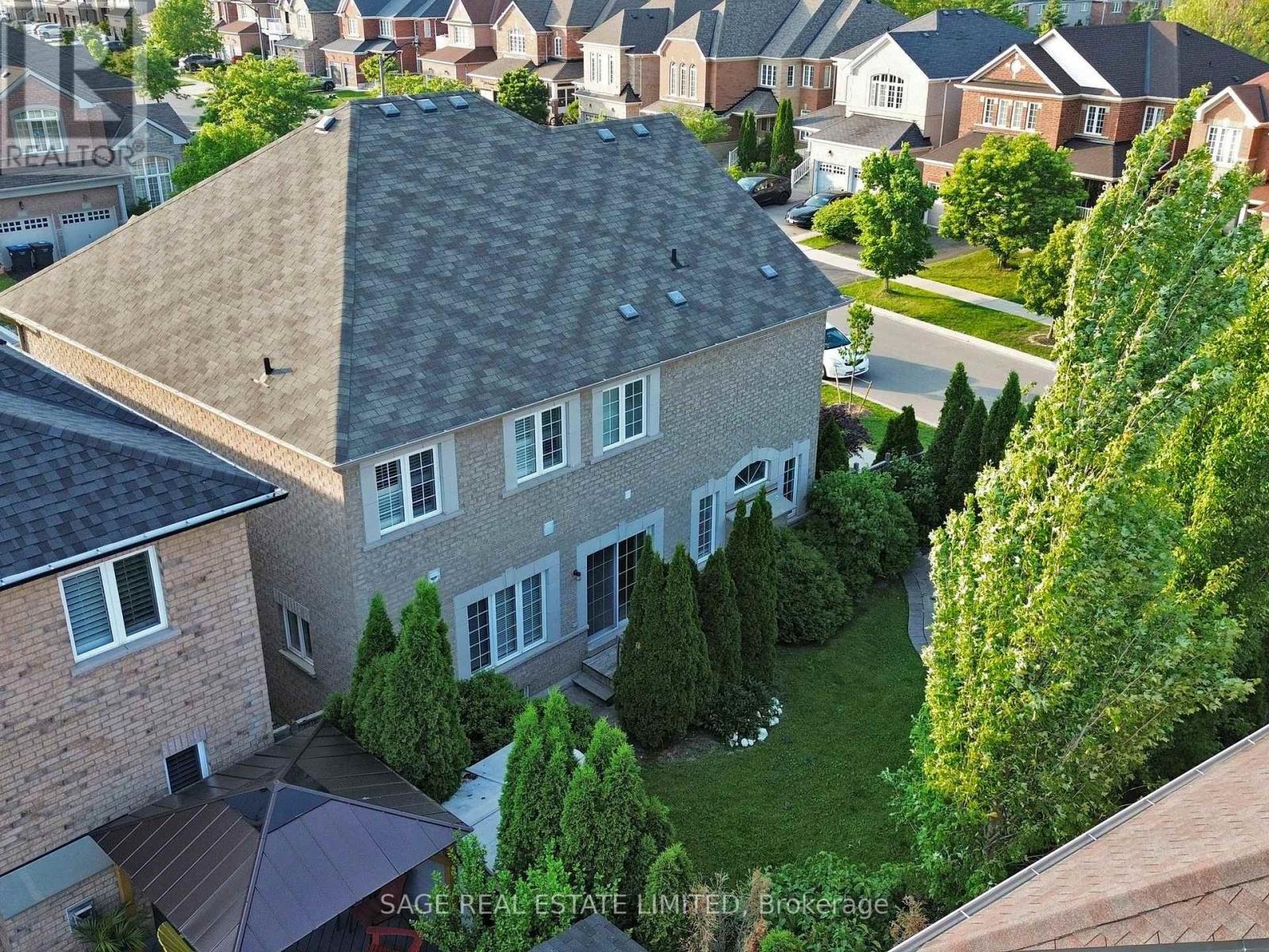3504 Steeple Chase Crescent, Mississauga, Ontario  L5M 0K1 - Photo 33 - W12216935