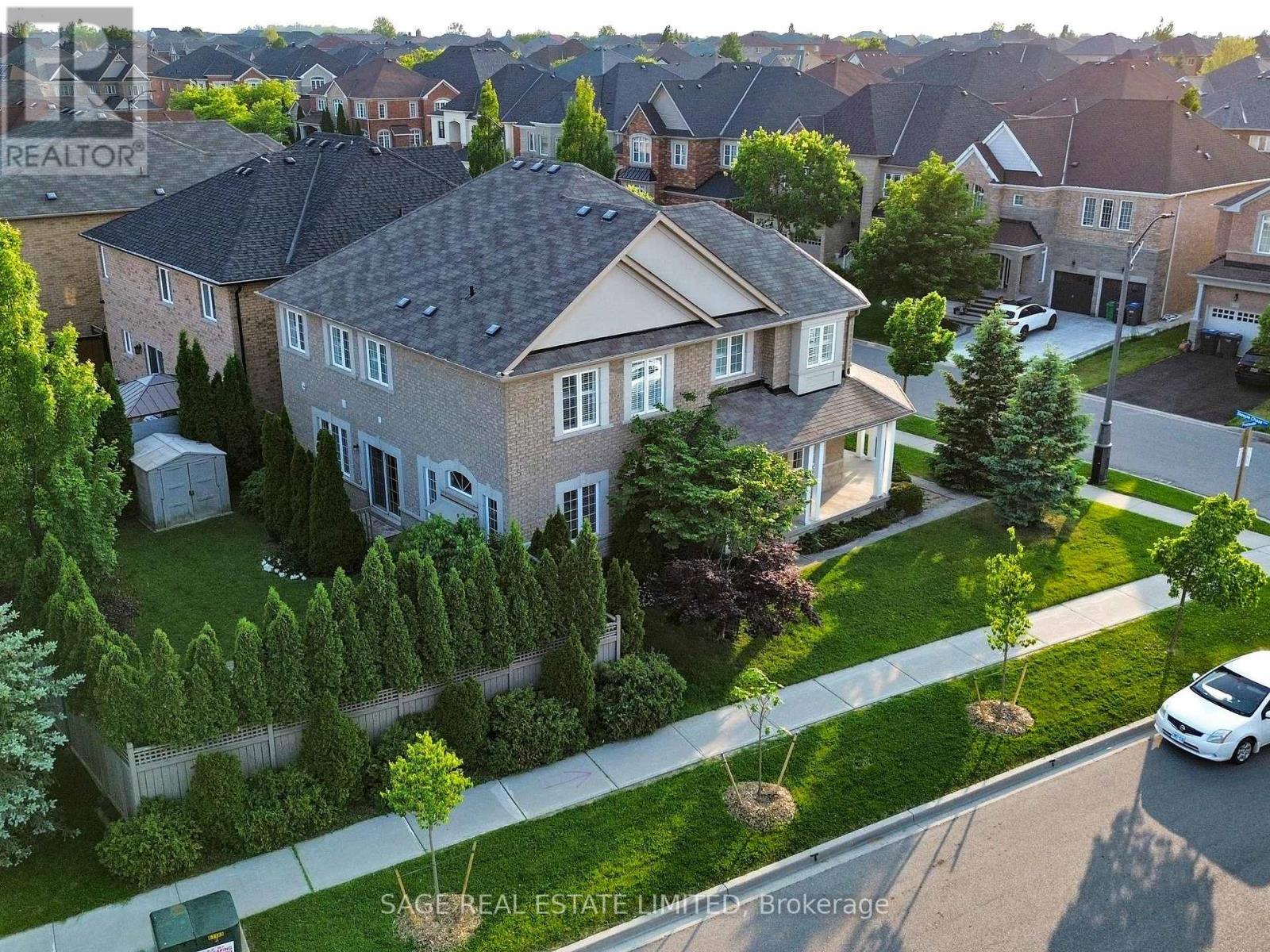 3504 Steeple Chase Crescent, Mississauga, Ontario  L5M 0K1 - Photo 32 - W12216935