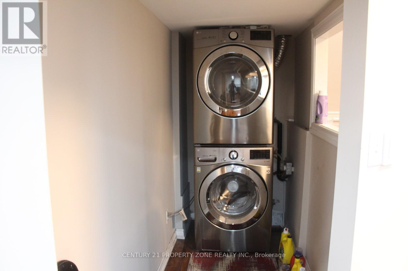 163 Stone Church Road E, Hamilton, Ontario  L9B 1A8 - Photo 11 - X12216691