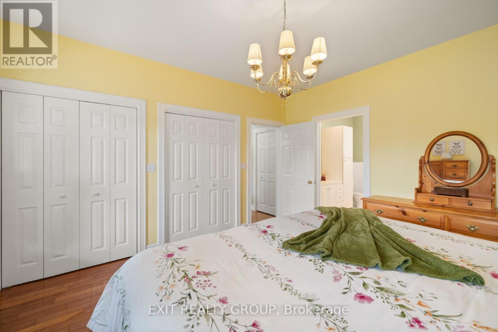 830 Huycks Point Road, Prince Edward County, Ontario  K0K 3L0 - Photo 24 - X12218394