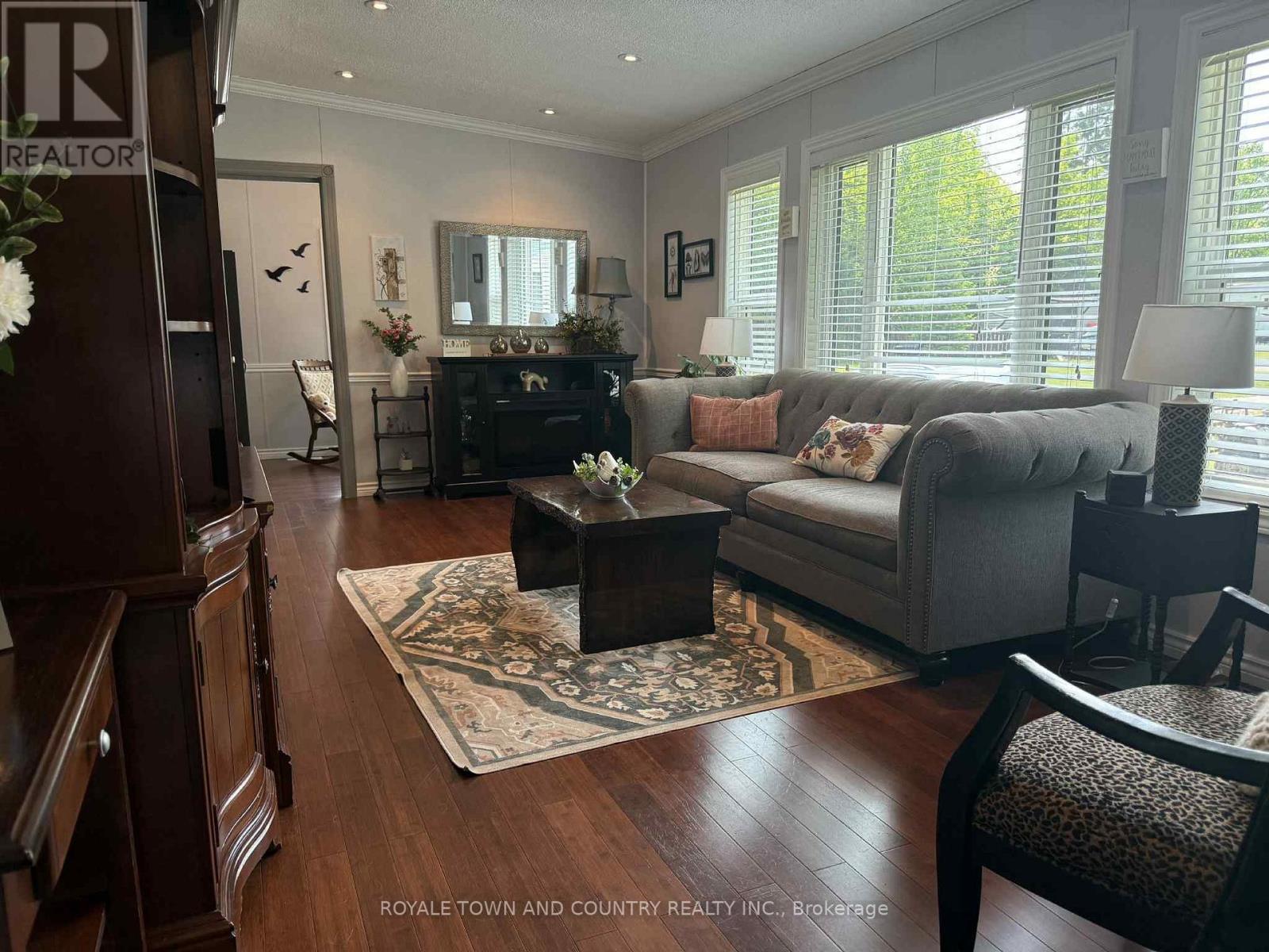 315 - 1802 County Road 121, Kawartha Lakes, Ontario K0M 1N0 - Photo 11 - X12218465