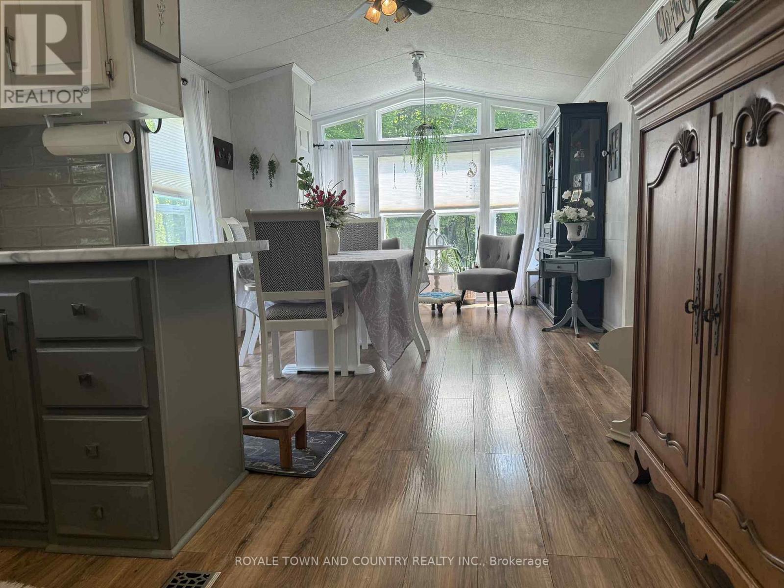 315 - 1802 County Road 121, Kawartha Lakes, Ontario K0M 1N0 - Photo 17 - X12218465