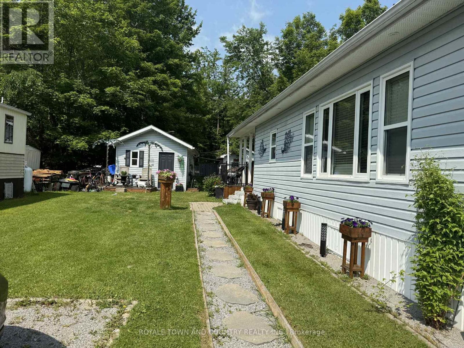315 - 1802 County Road 121, Kawartha Lakes, Ontario K0M 1N0 - Photo 3 - X12218465
