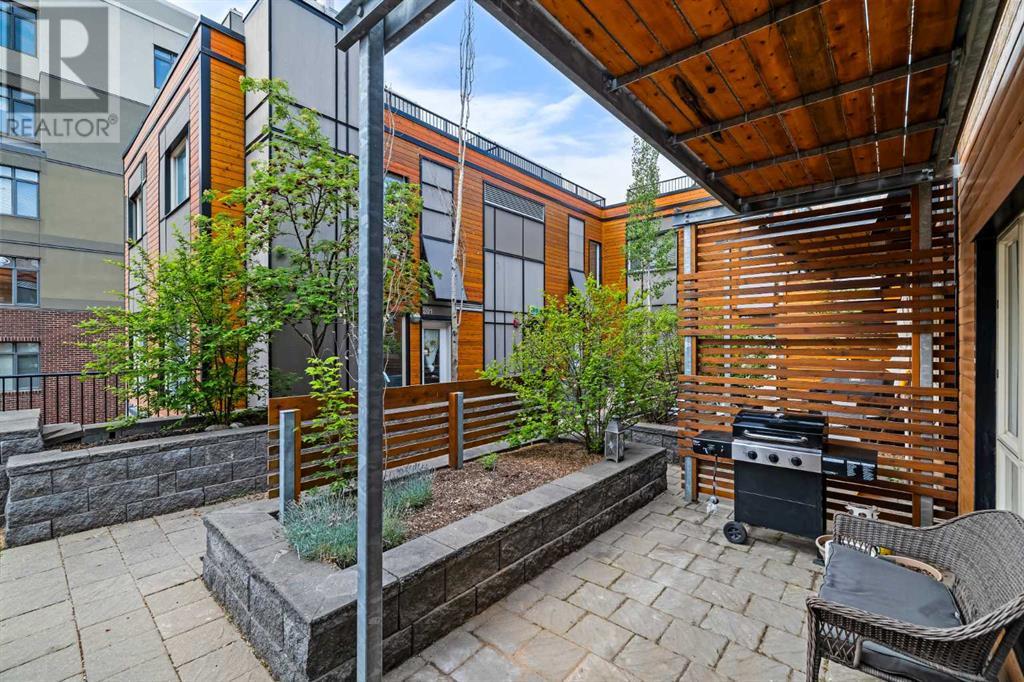 Property at 207, 118 8 Street NE image 5