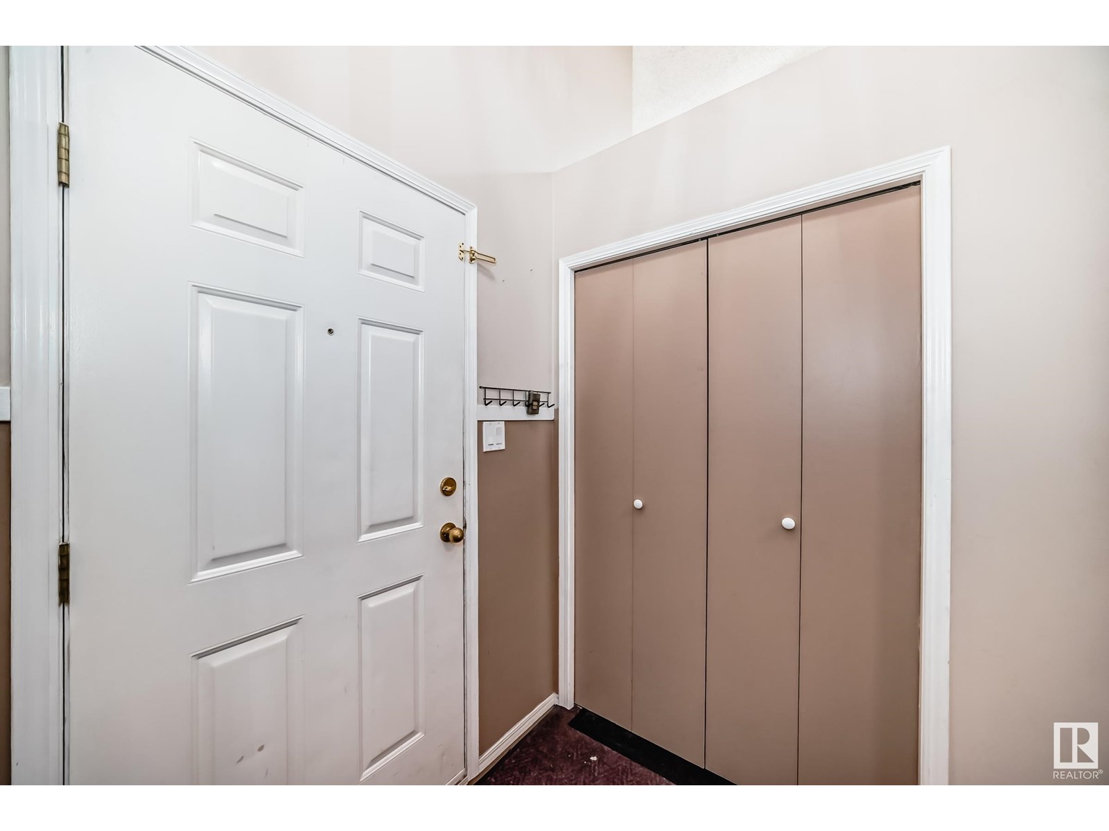 Property at 1865 MILL WOODS RD E NW image 2
