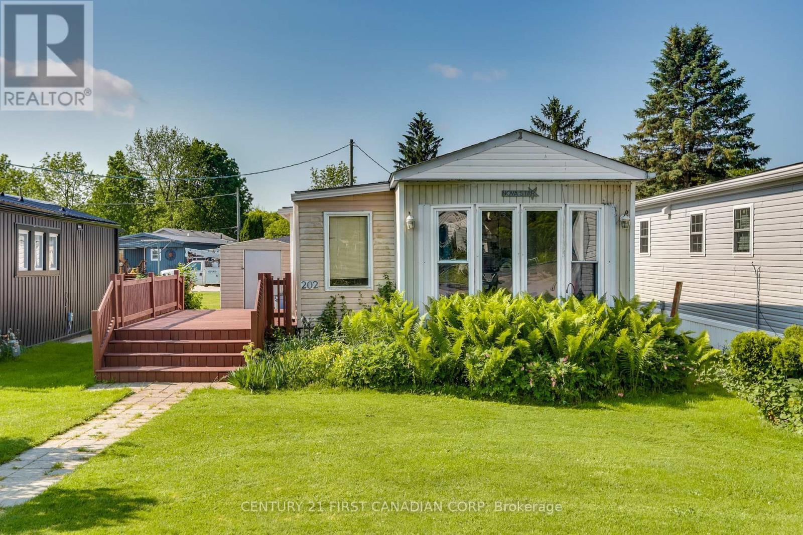 202 - 198 Springbank Drive